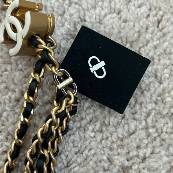 Chanel 2024 mini flap bag. - Picture 16 of 17